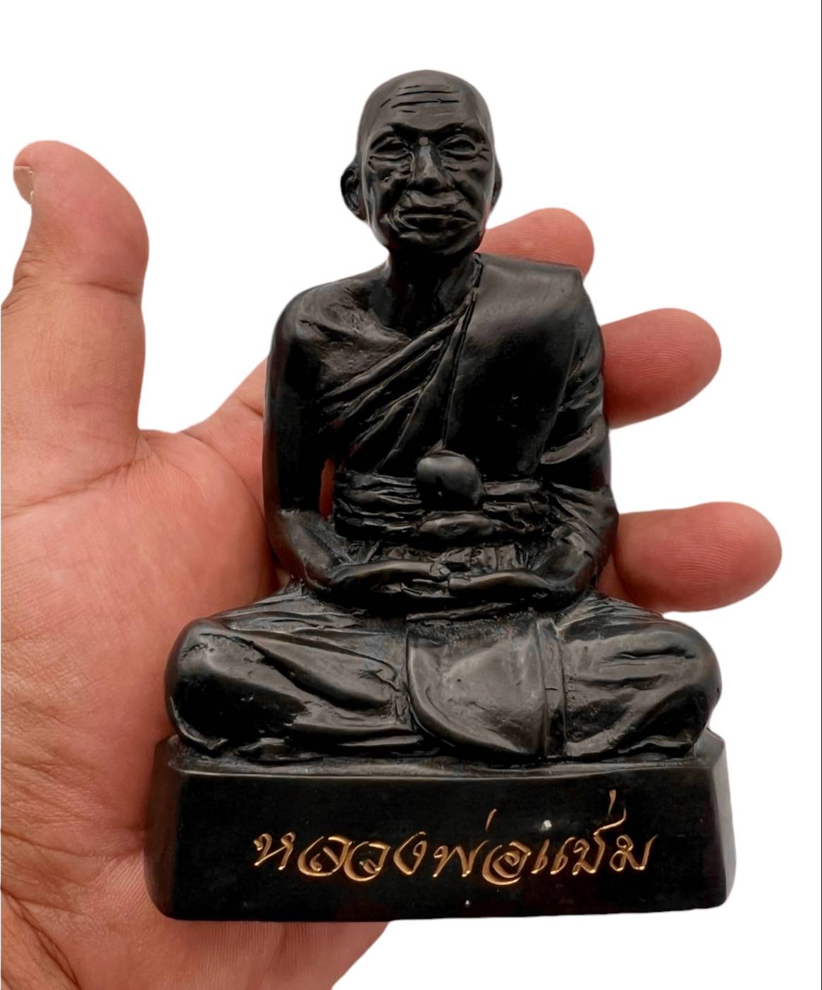19000